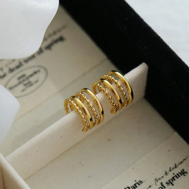 Old Money Earcuff