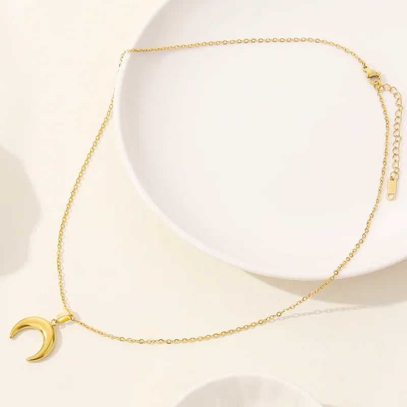 Moon Kette