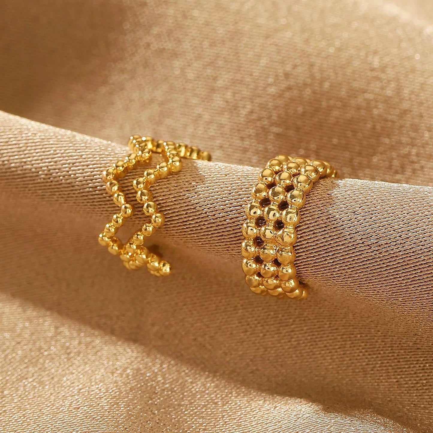 Meyra Earcuff