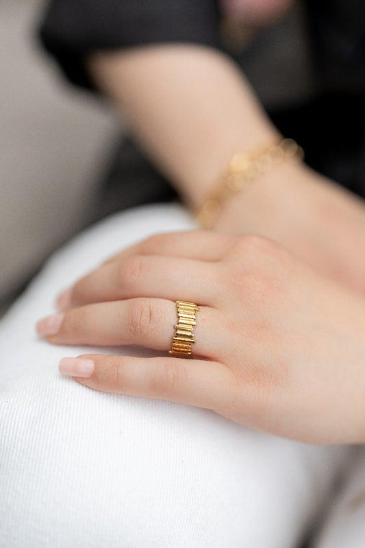 Old Money Ring